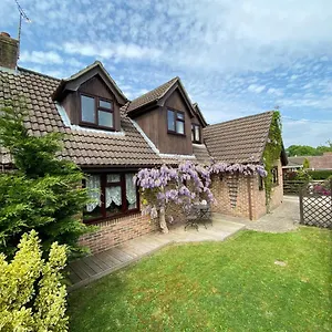  Holiday home Stunning Rustic Home, New Forest National Park United Kingdom